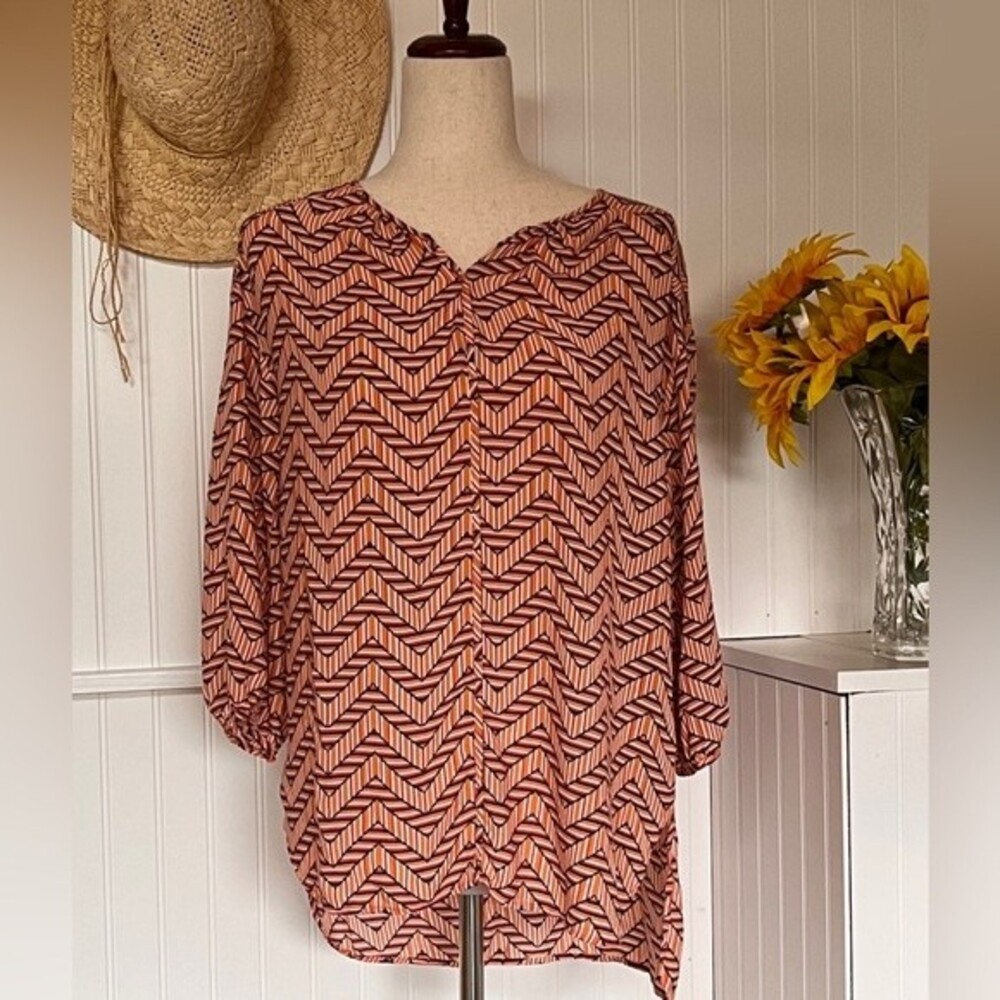 BOGO High-Low Multicolored 3/4 Sleeve Blouse